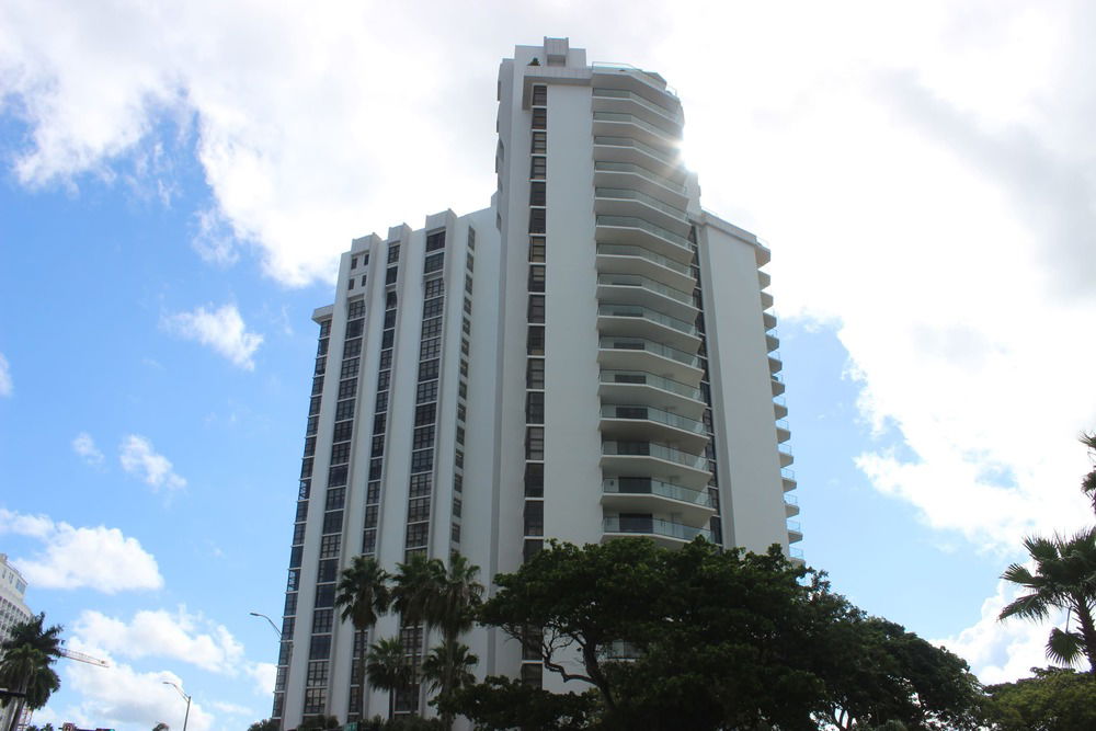 Building photo 3